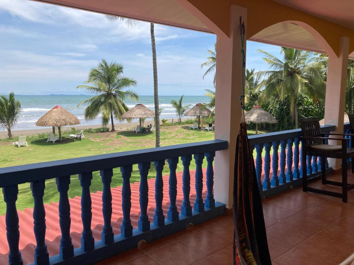 Las Lajas Beach Resort Екстериор снимка