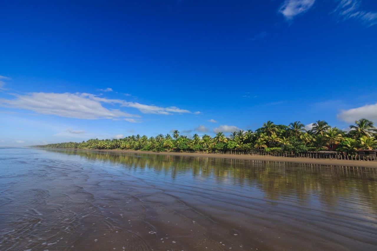 Las Lajas Beach Resort Екстериор снимка