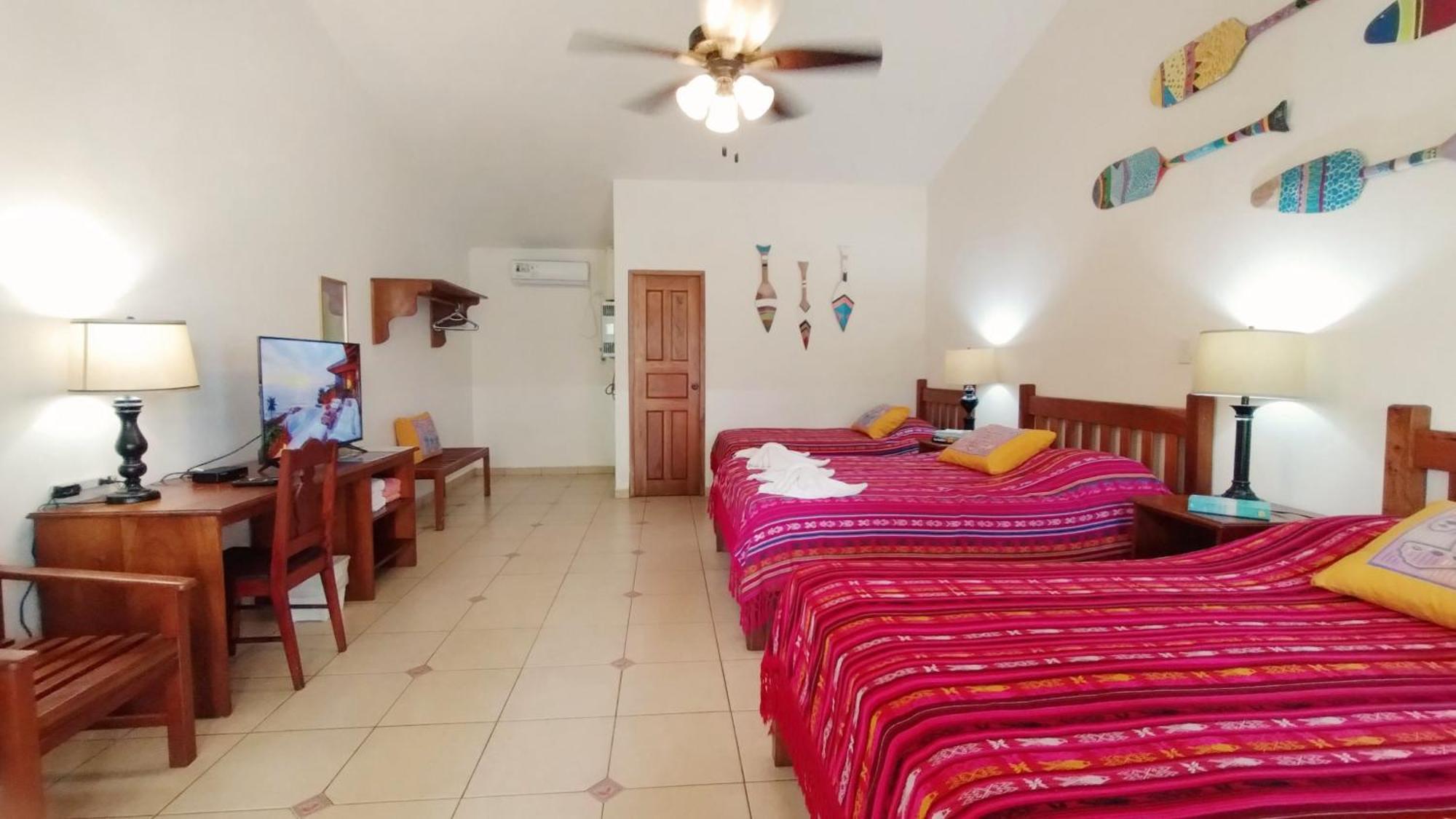 Las Lajas Beach Resort Екстериор снимка